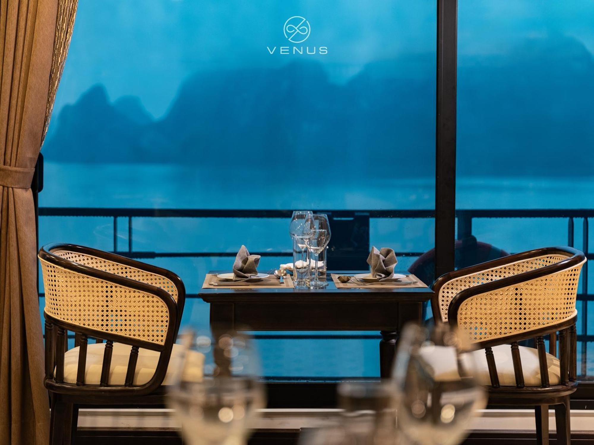 Era Halong Cruise Hotel Ha Long Exterior photo