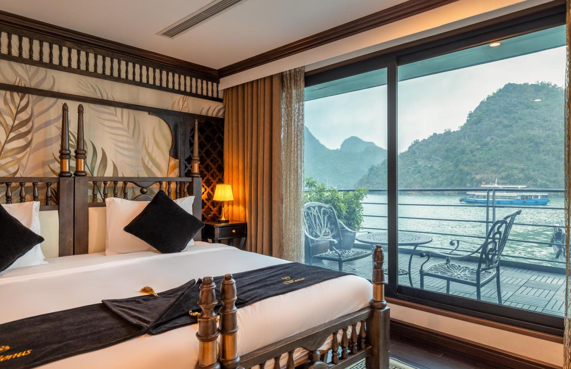 Era Halong Cruise Hotel Ha Long Exterior photo